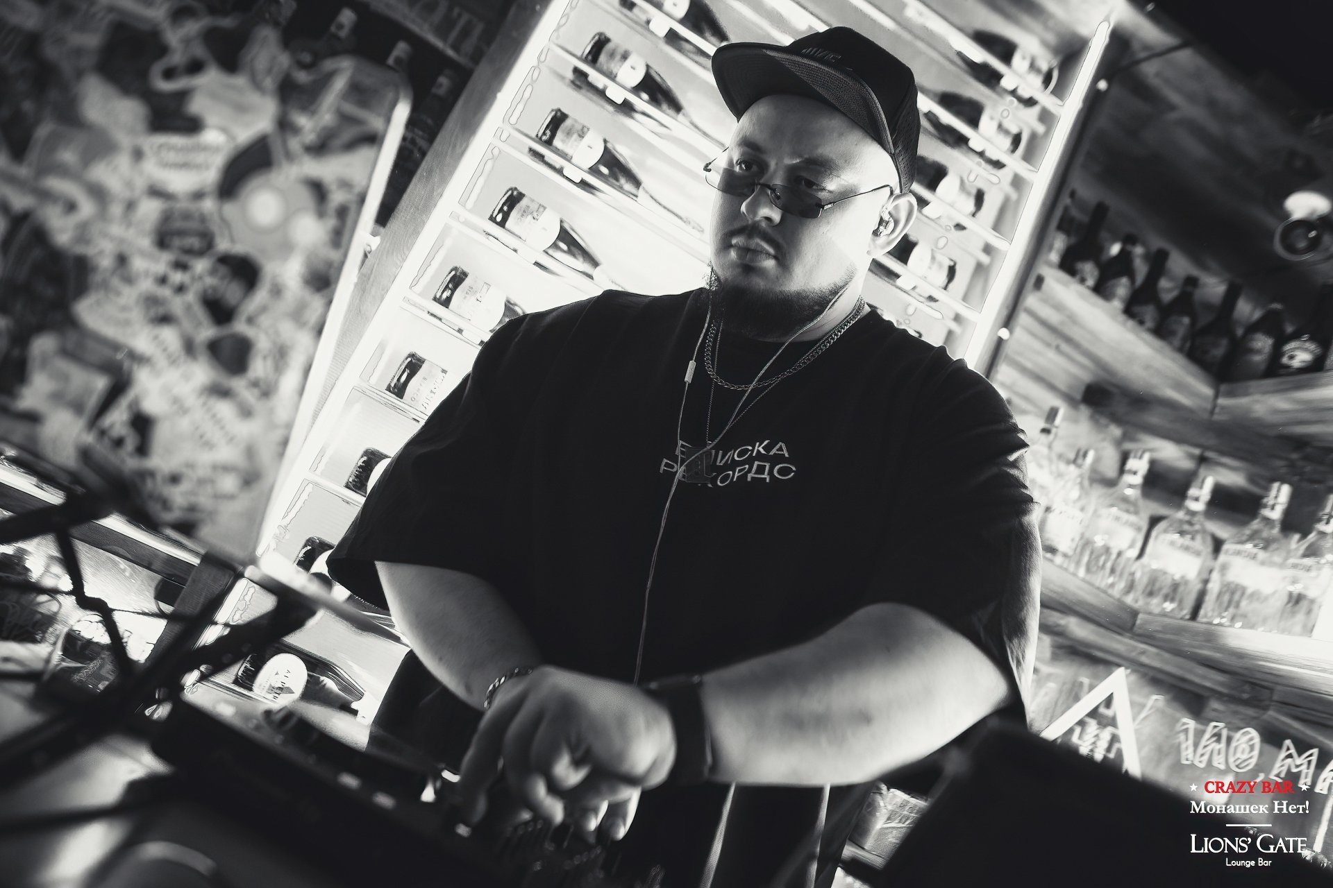 DJ IVAN LOO