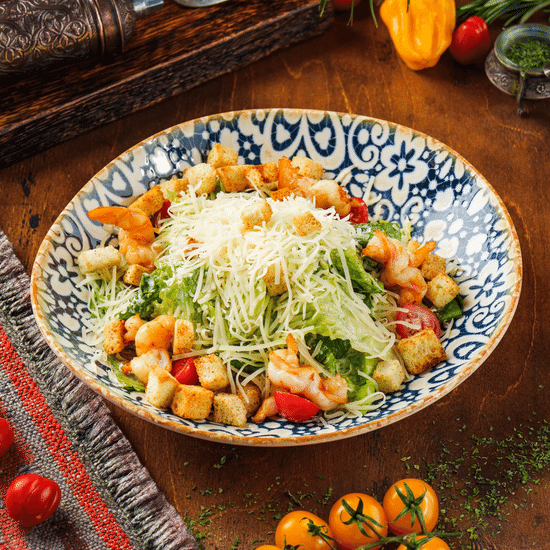 Цезарь с&nbsp;тигровыми креветками — Ресторан Халиф