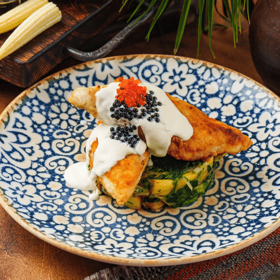 Судак обжаренный с&nbsp;картофелем и&nbsp;шпинатом — Ресторан Халиф