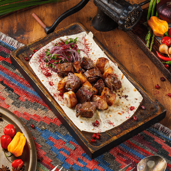 Шашлык из&nbsp;бараньей печени с&nbsp;курдюком — Ресторан Халиф