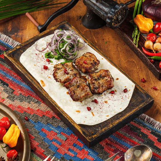 Шашлык бастурма из&nbsp;телятины — Ресторан Халиф